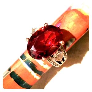 Costume jeweled ring